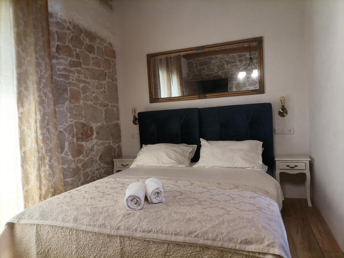 Boutique Vila Marijini Dvori Tribunj  Bagian luar foto