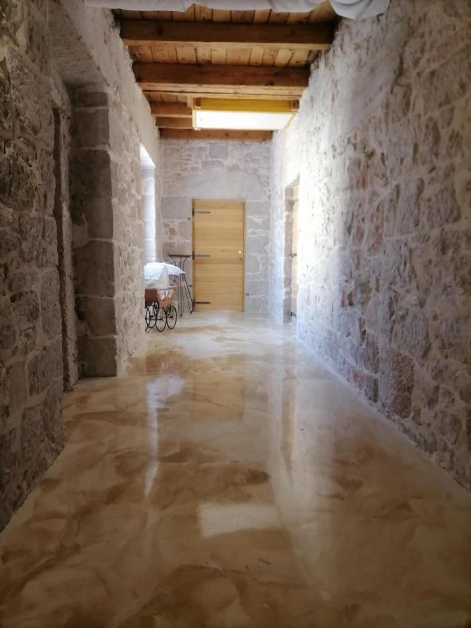 Boutique Vila Marijini Dvori Tribunj  Bagian luar foto