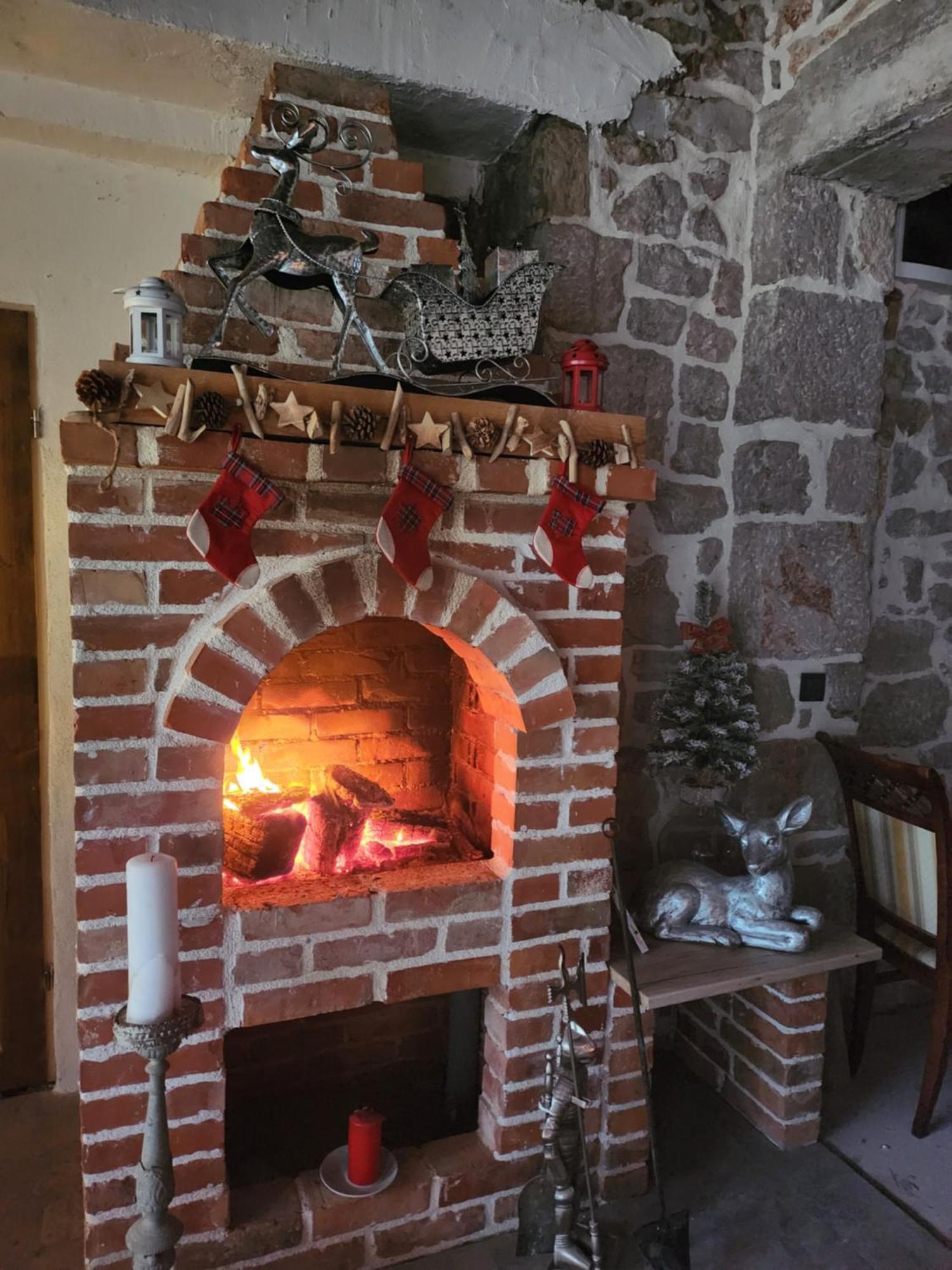 Boutique Vila Marijini Dvori Tribunj  Bagian luar foto